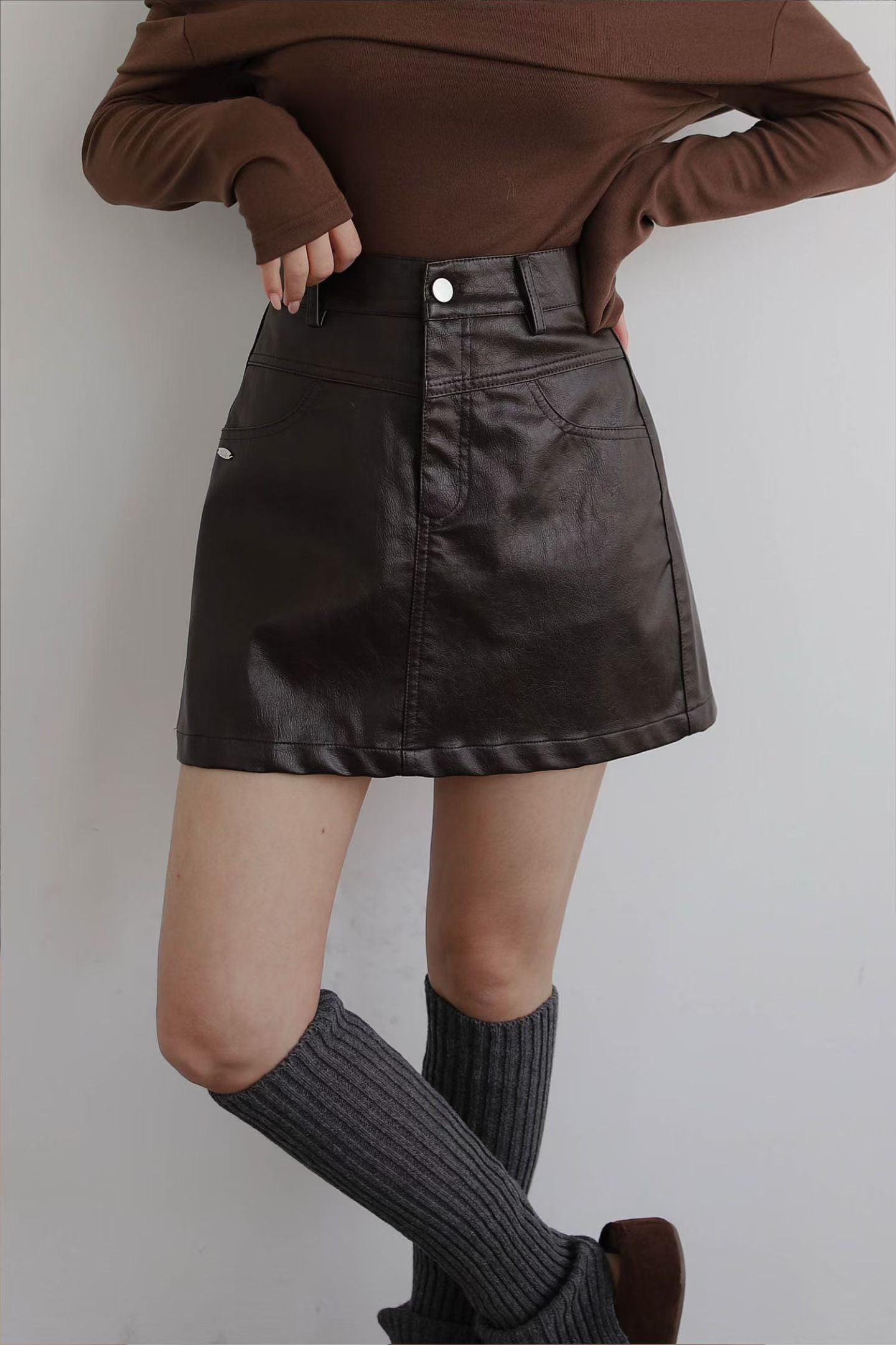 MS51135 Oak skirt