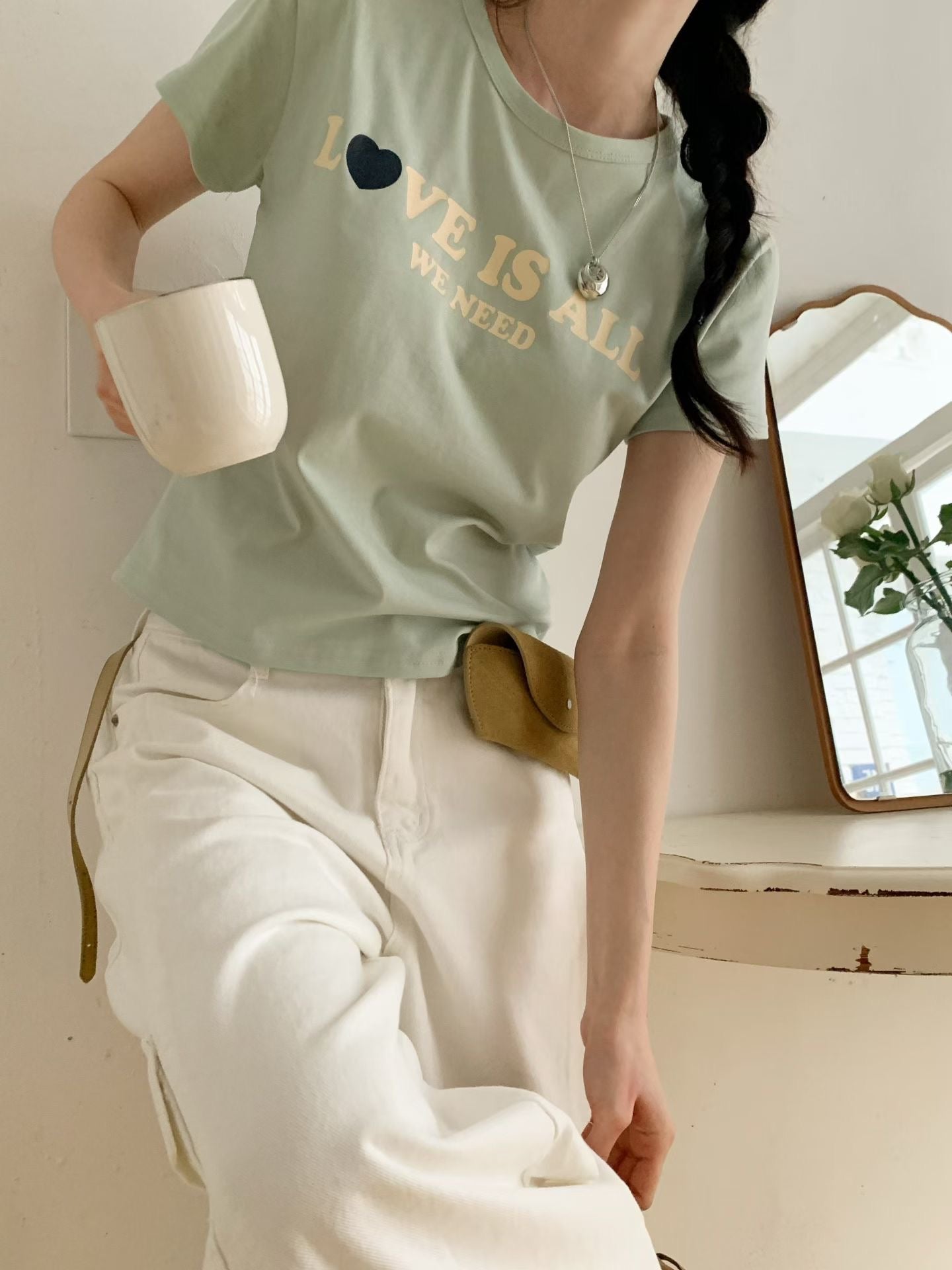 MS60453 Love word basic tee