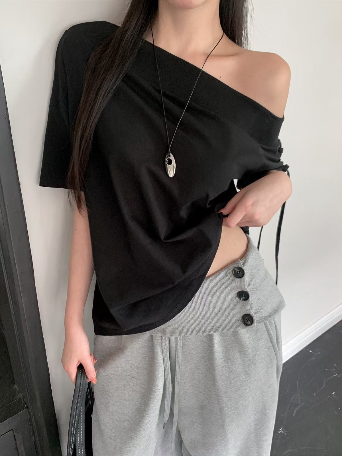 MS60813 Asymmetric one shoulder tee