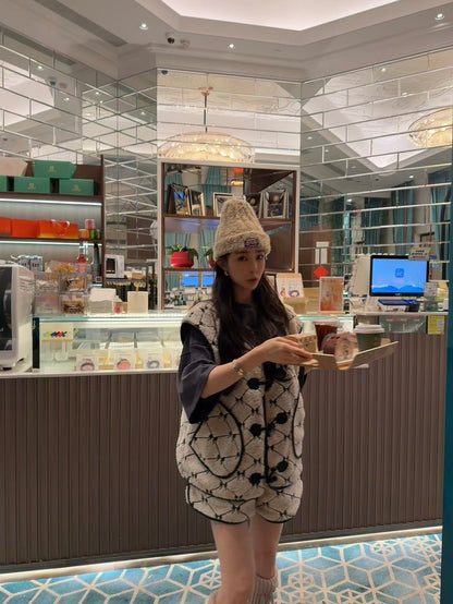 MS51249 Ribbons vest set