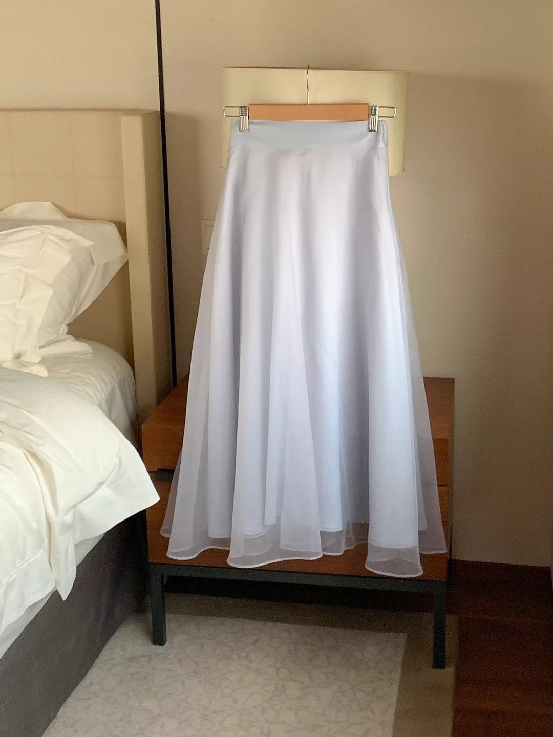 MS60233 Soft veil midi skirt