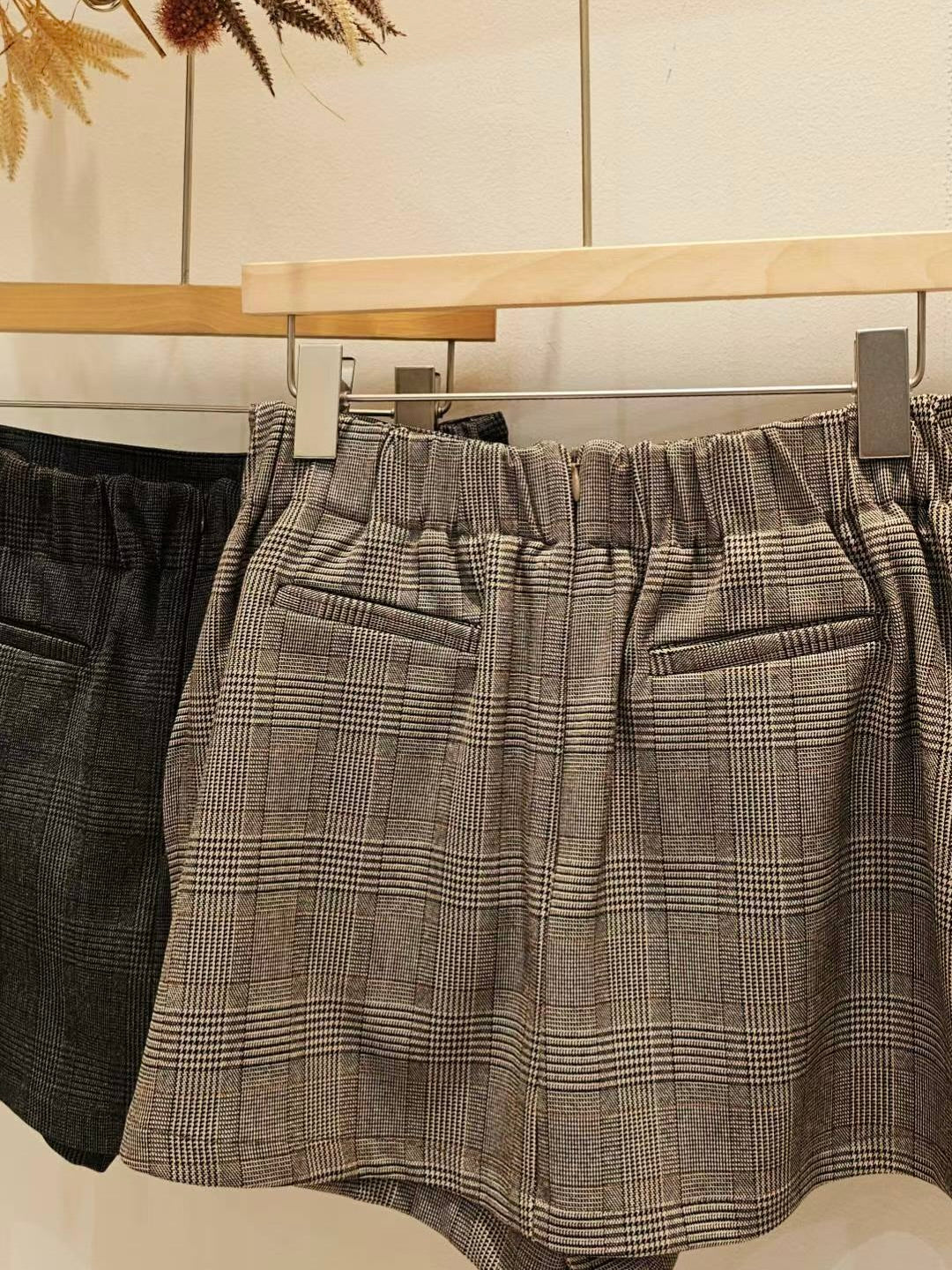 MS51239 Amy checked skorts