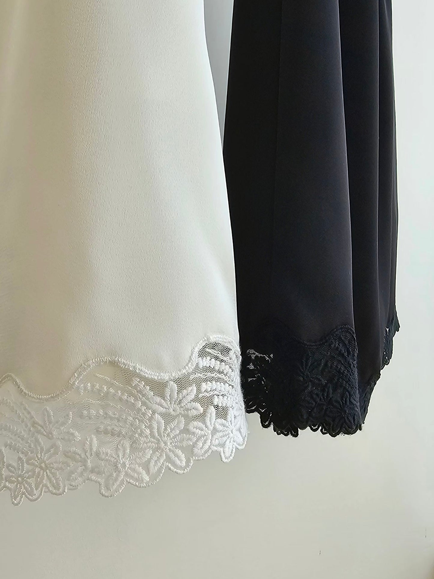 MS60262 Lacey satin skirt